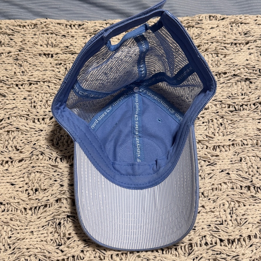 Vineyard Vines Hat - Picture 4 of 4